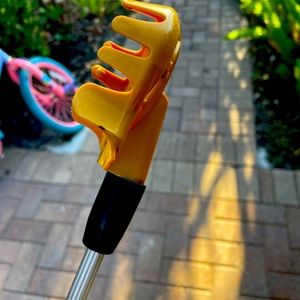 Golf ball retriver Pole 
Extendable pole